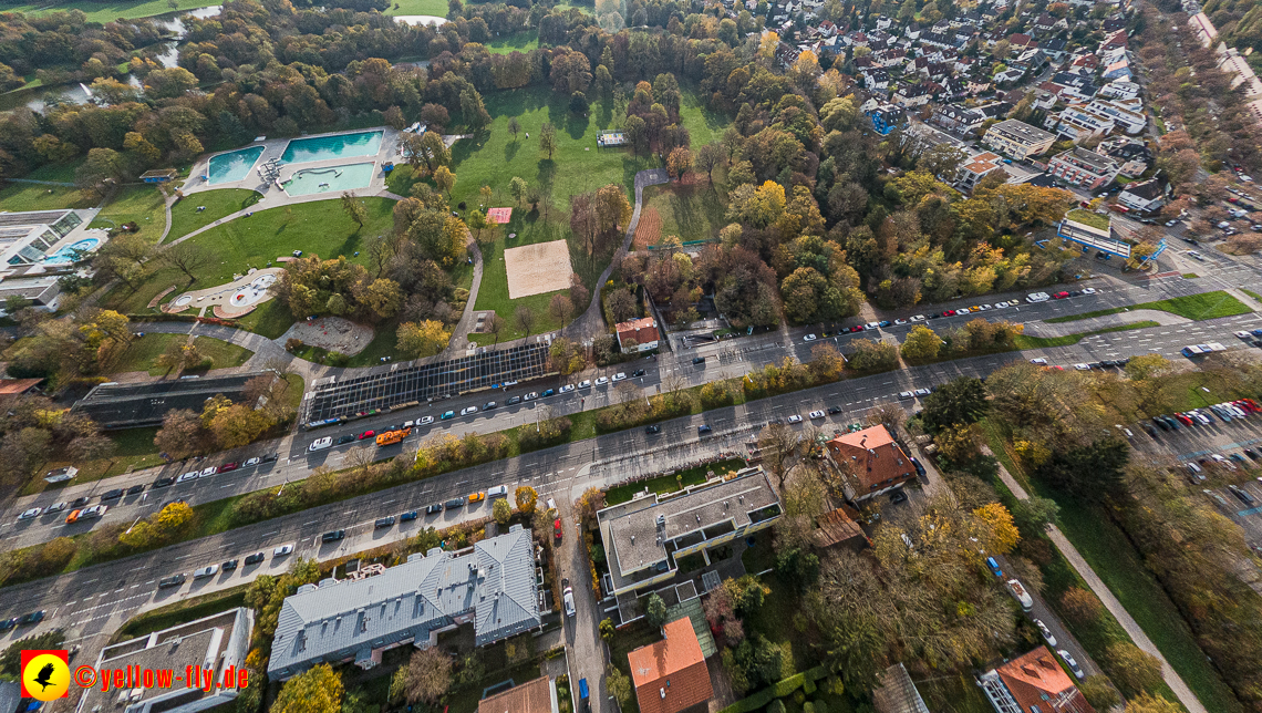 03.11.2022 -  Ostparksee mit Umgebung in Neuperlach